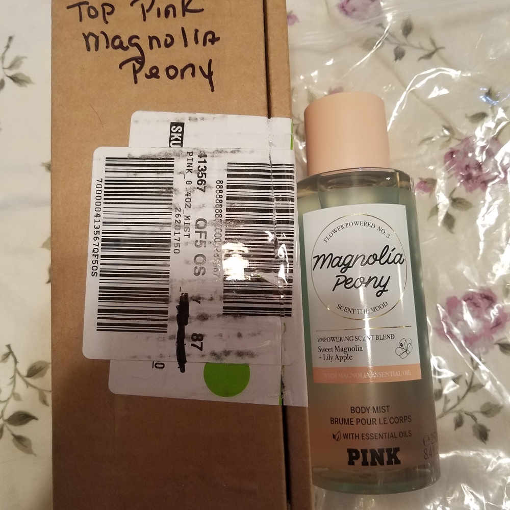 PinkVictoria Secret Magnolia Peony 8.4 fl.oz.Victoria's Secret body sprayNew - Picture 1 of 7